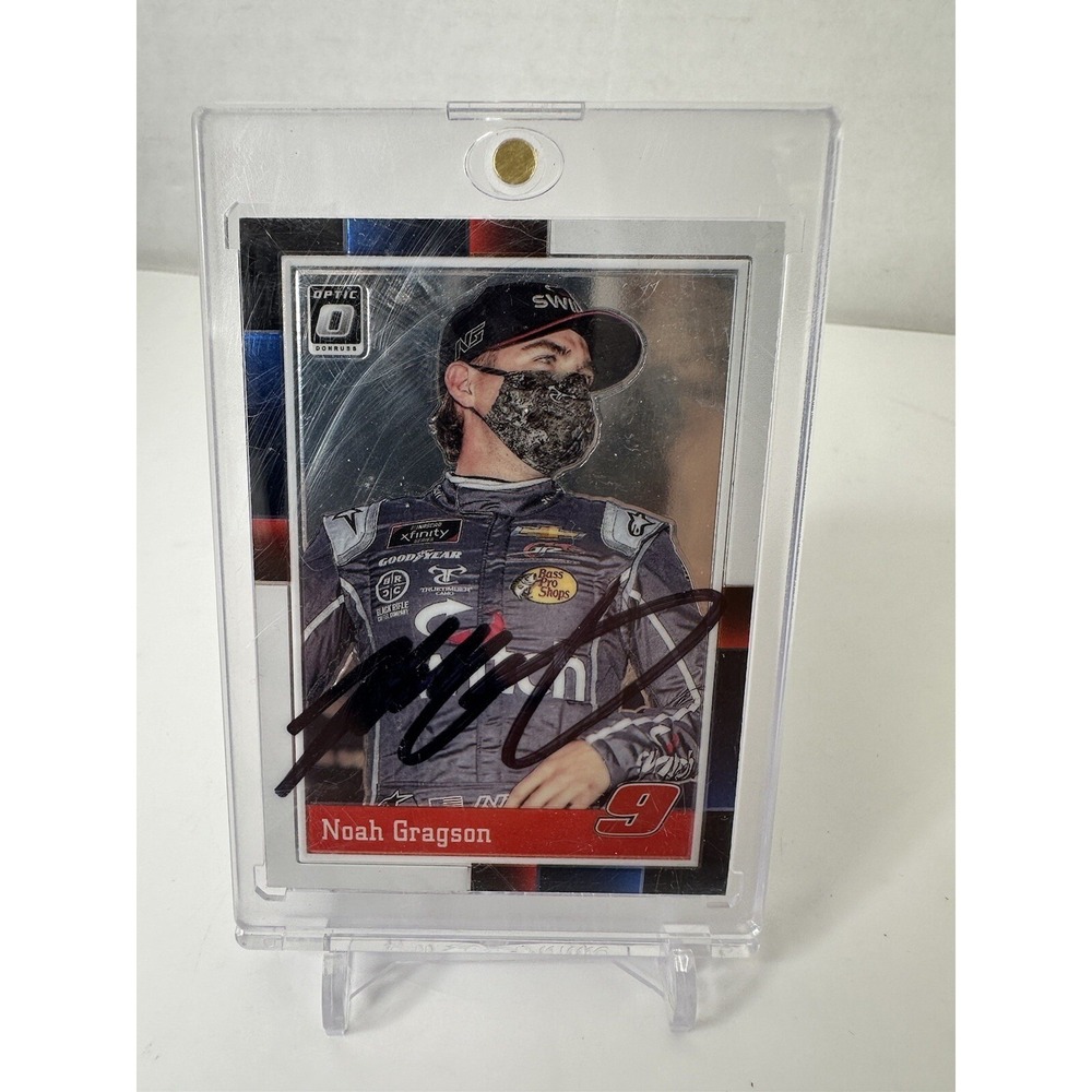 2021 Donruss Noah Gragson 1988 Retro Autograph Optic NASCAR Card 98